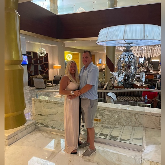 Meet your Posher, Tiffany - Picture 4 of 9